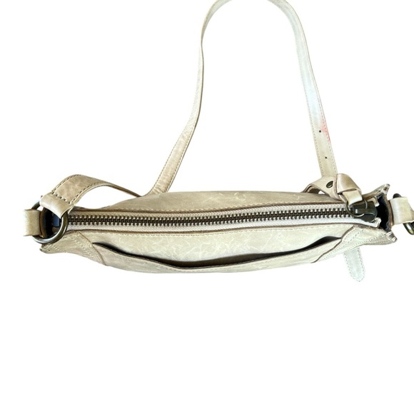 Frye Melissa Leather Zip Crossbody Purse Oat Cream Distressed Rustic 11x8 GUC - Picture 5 of 15